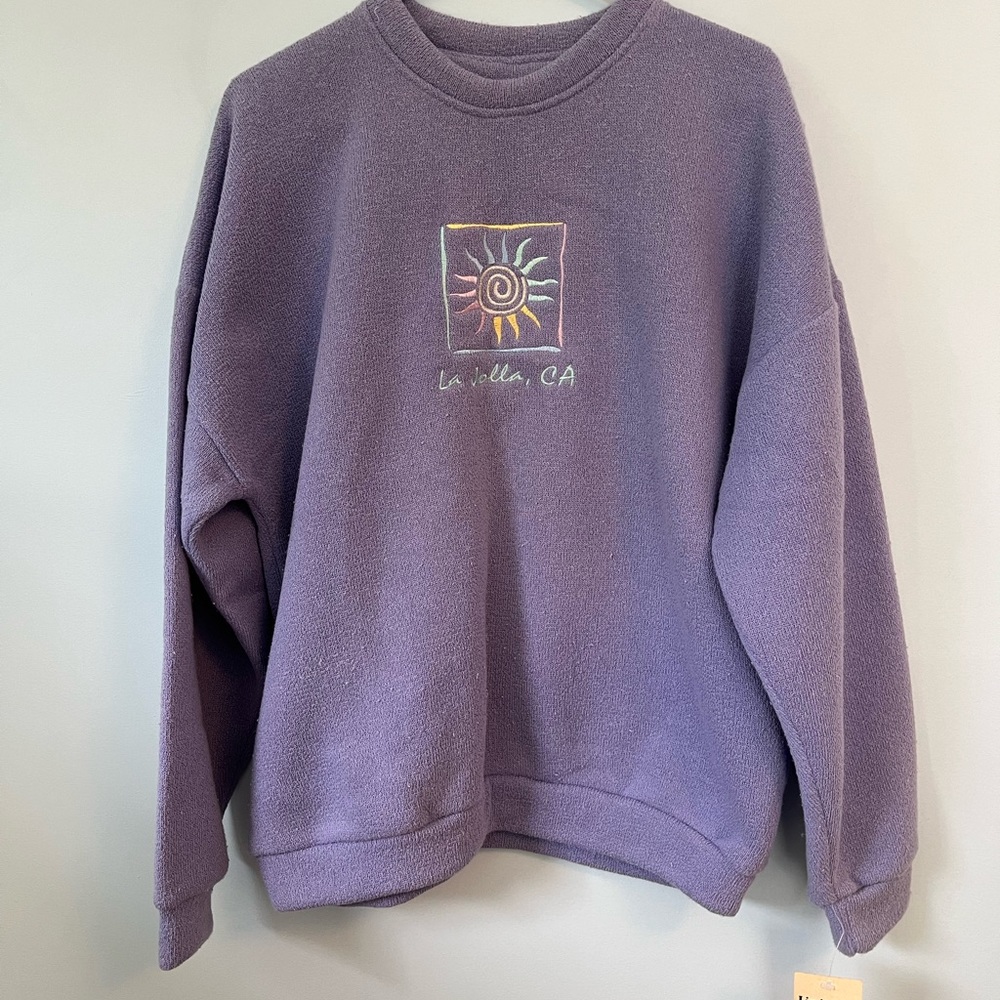 LaJolla, California Lavender Sweatshirt.  Size: L/XL.